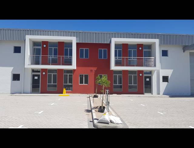 3,866M² FACTORY TO LET IN BLACKHEATH INDUSTRIAL